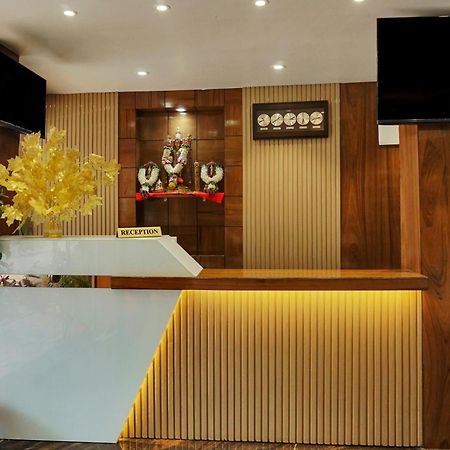 Hotel Sayba Executive Púna Kültér fotó