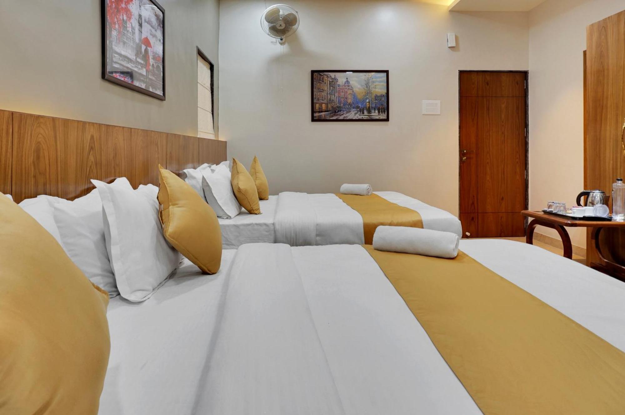 Hotel Sayba Executive Púna Kültér fotó